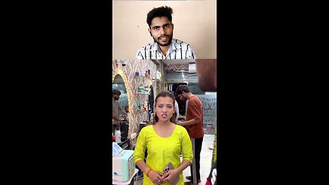 Mere Se katwa kar Ab tu baal kaat raha hai