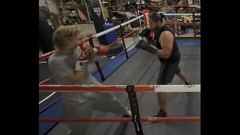 He-Man VS Tiny