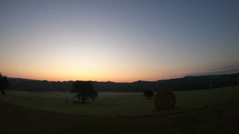 Sun ☀ Rise 8 5 25 56f/13c