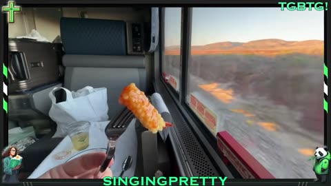 It's GROOVY TUESDAY! <><