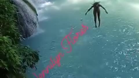 Sexy lady Swing and Jump 14