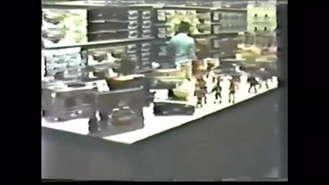 Mego Mobile Bat Lab TV Commercial from 1977 - Batman & World's Greatest Super Heroes