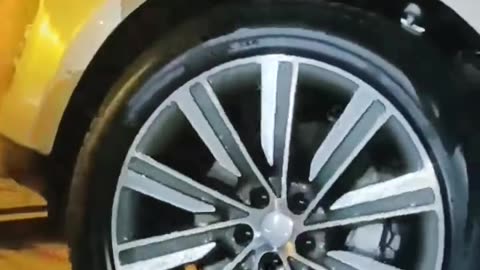 Don’t Miss This! Range Rover Exposed After Enclosed Car Shipping