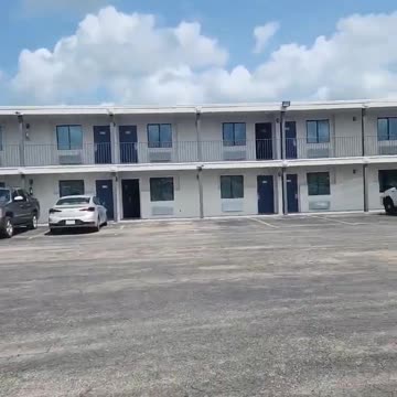 DAMAGED TRUCK FIXED!!! #ourtruckinglife #atruckerslife #vistatrans #trucking #reallifetruckers