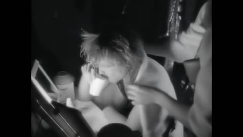 BON JOVI - WANTED DEAD OR ALIVE ( OFFICIAL MUSIC VIDEO )