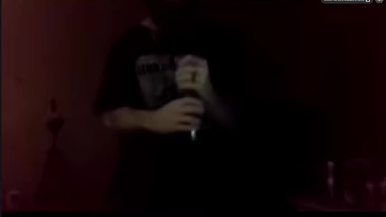 [Date unknown] Rax puts on a shit concert with his new set up