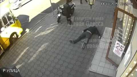 Bystanders Simply Don't Care - Extended Clip of the Killing of Demyan Ganul