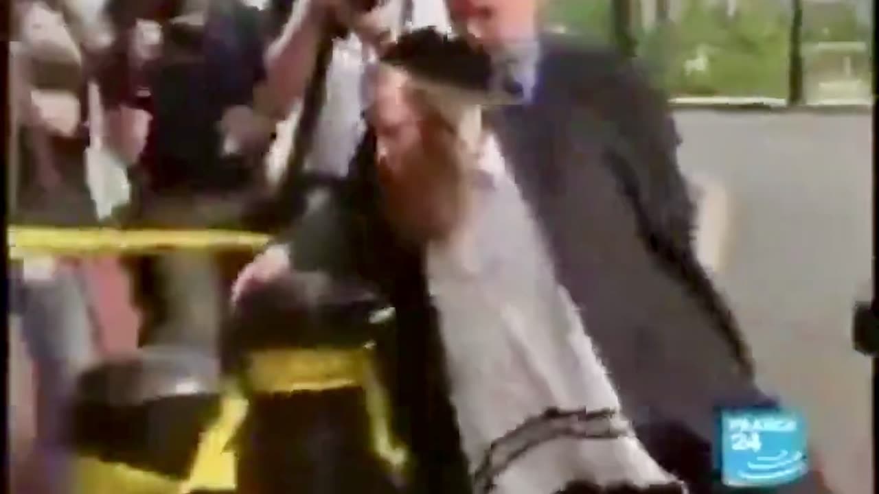 17 Rabbi’s arrested for trafficking organs 🤢