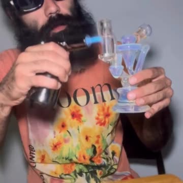 ✨ PhoenixStar 7.5" Recycler Rig in action ✨ #710 #cannabisdaily