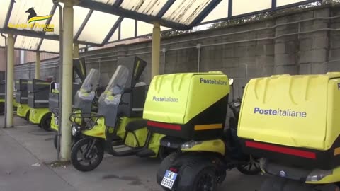 Fidenza, sequestrati oltre 1300 prodotti non sicuri in negozio