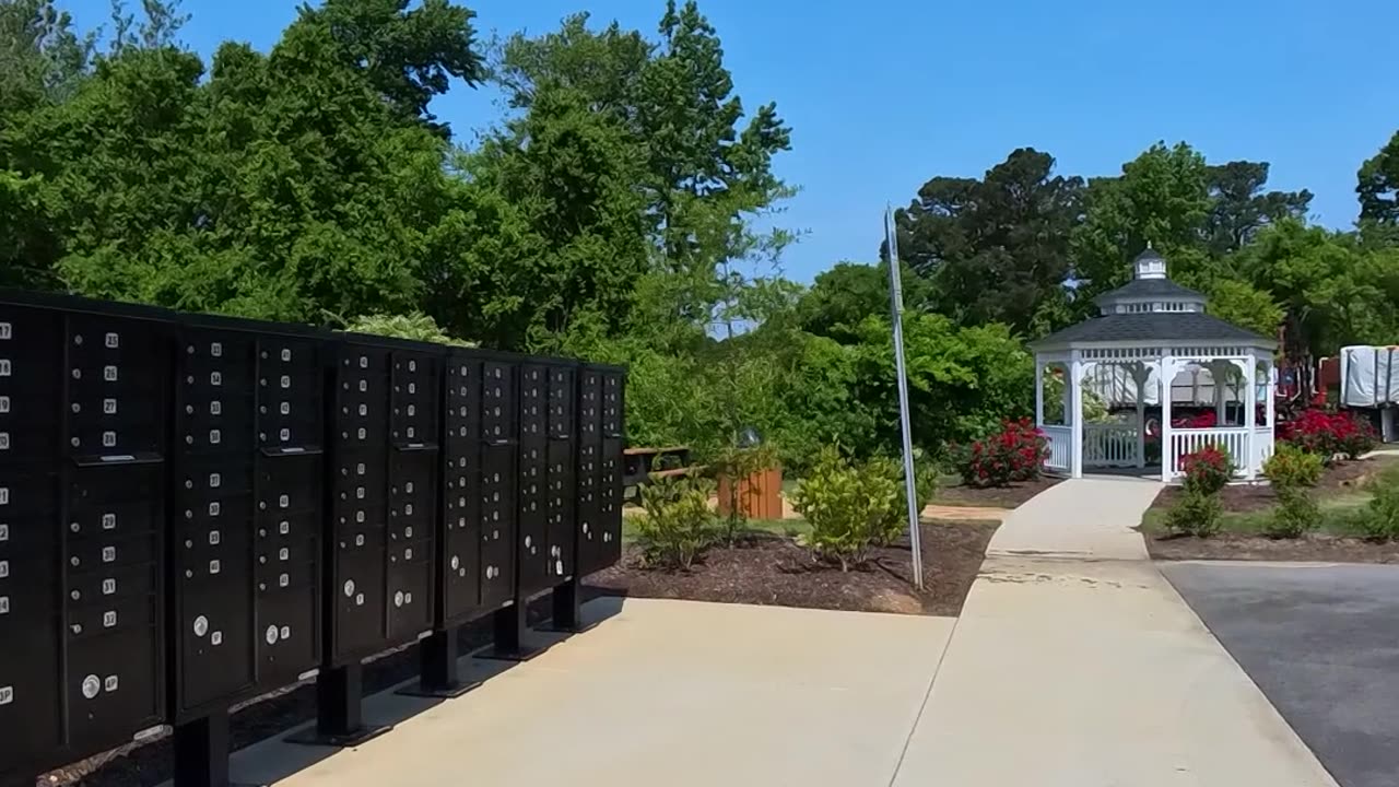 Laptop Work 💻 ➡️ Mailbox Key Hunt 🔑 | Just Another Day in Property Management
