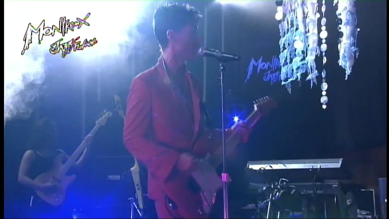 When Eye Lay My Hands on U - Prince (live)