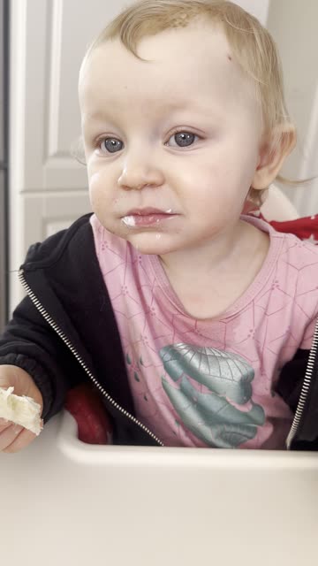 baby kayla dad makes annoying sounds