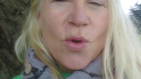 Did You Choose Unhappiness in Order to Submit or Rebel? [Jenny Luscombe EFT]