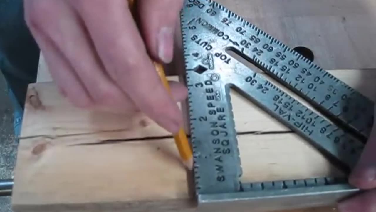 Speed Square 101 – The Ultimate Beginner's Guide to Using a Speed Square!