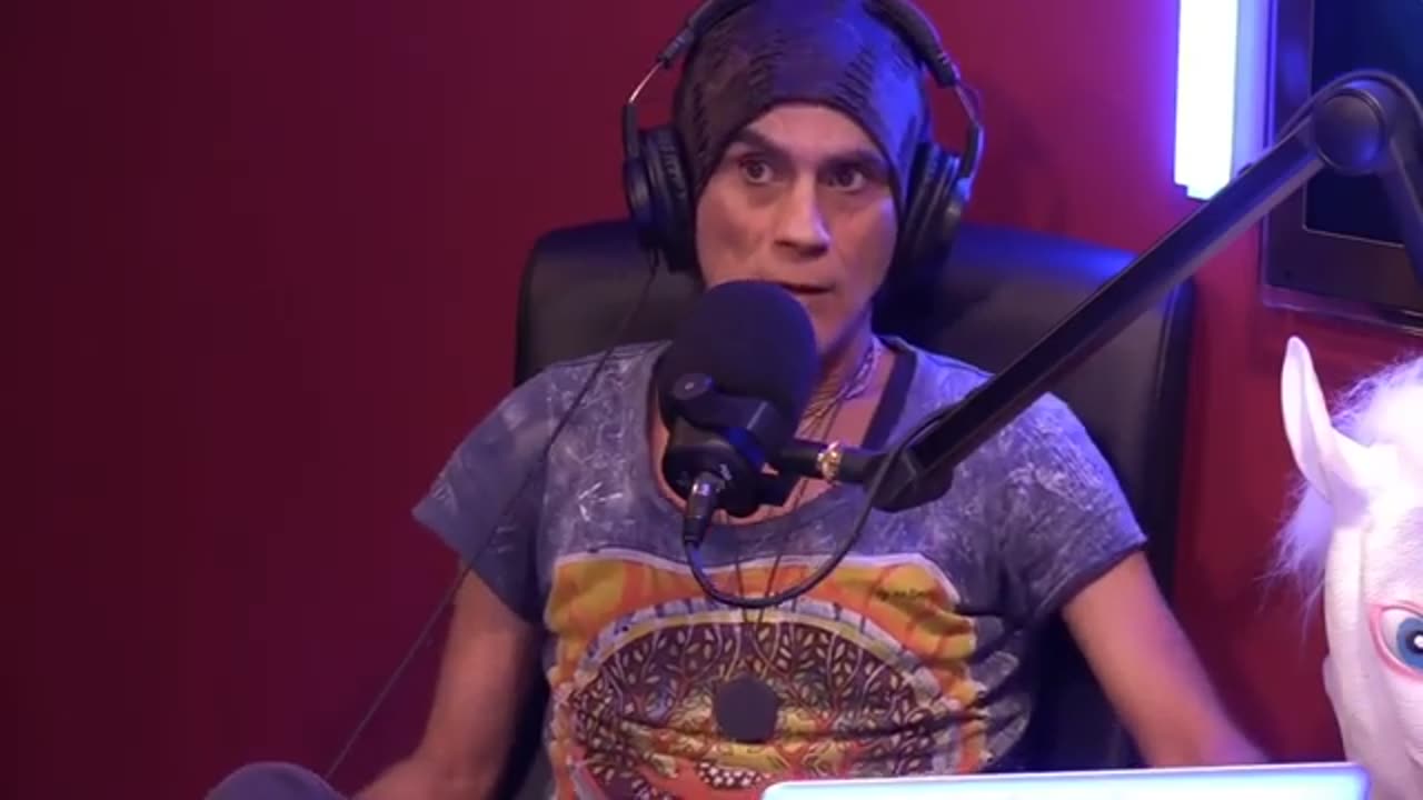 THE TIN FOIL HATS - PODCAST EDDIE BRAVO