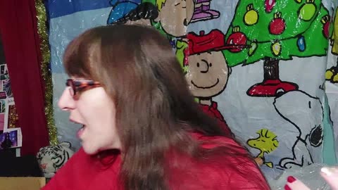 Vlogmas Day 12: Gift Guide/Ideas