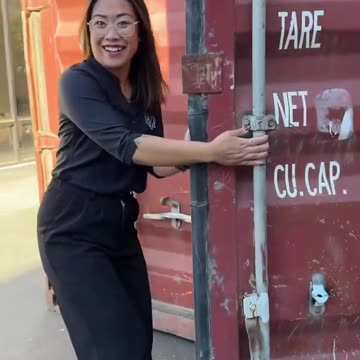 What a used shipping container looks like in 25 seconds