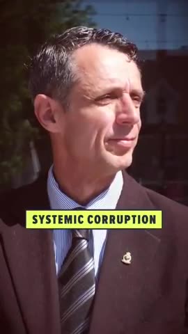 Whistleblower: Former border agent claims Trans national cartels have compromised Canada's government.