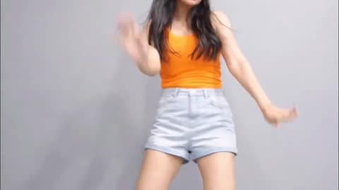 Anushkasen viral dance song🧐🌸⚘️#video#Anushkasen#yt#rumble