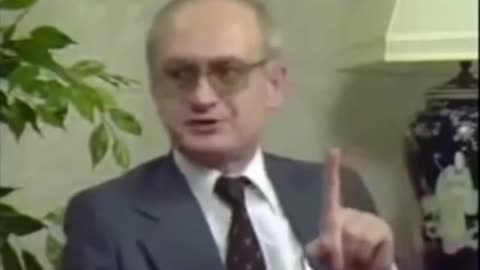 Pray to Overcome Secularism | Arnold Suntag | December 27, 2025