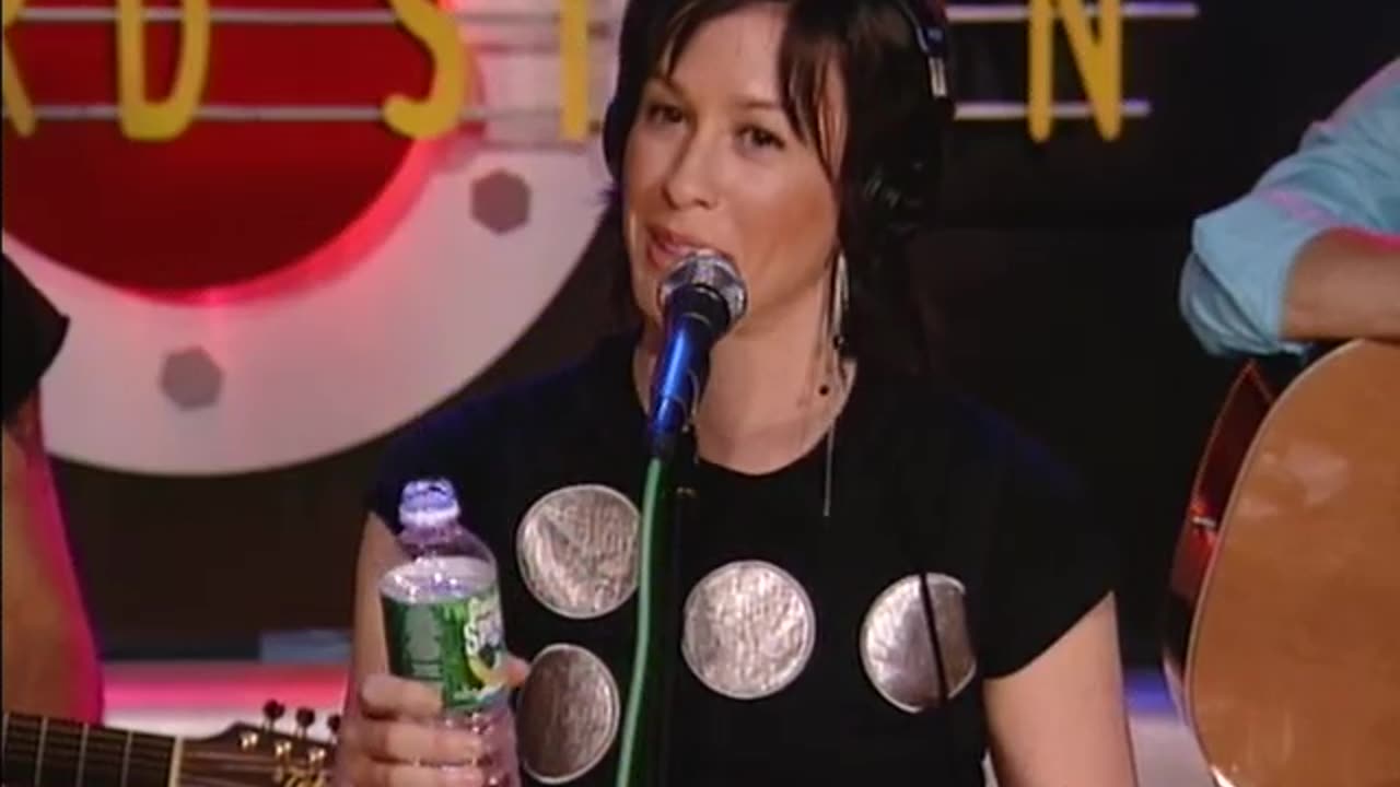 Alanis Morissette - 05-19-04