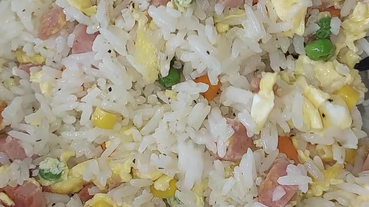 Super Easy 5 Minutes Fried Rice Better Than Take Out #friedrice #food #cooking