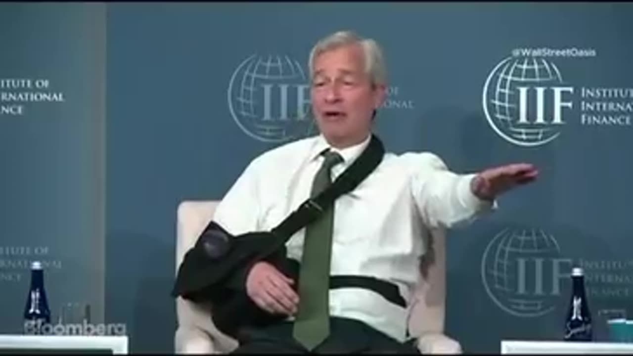 Jamie Dimon Slams Bitcoin Buyers
