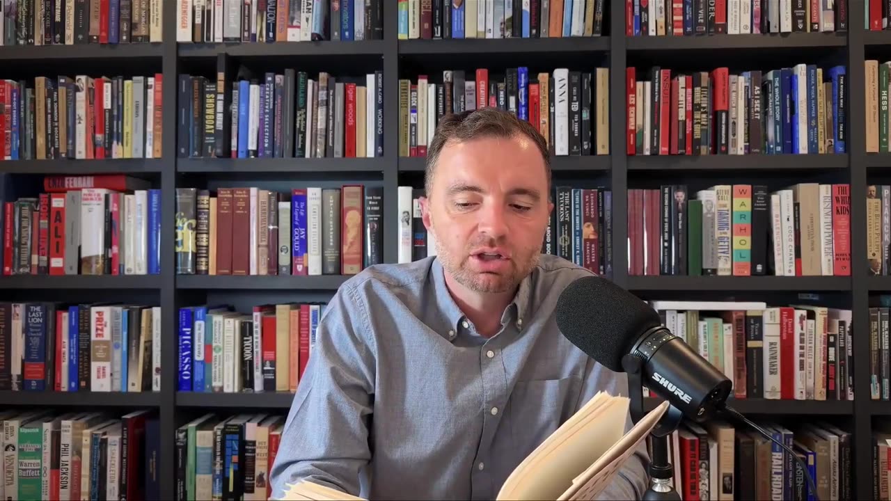 Internet Kills the Middle - Founders Podcast #thinlayers #scale #ecommerce #internet