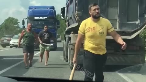 Why You Should NEVER Mess with Truck Drivers! 🚛😳