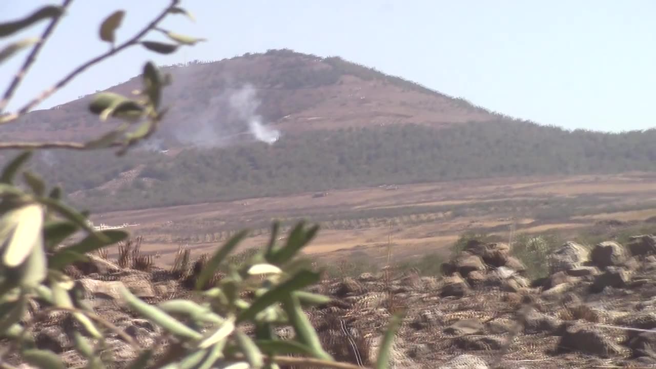 Syrian War Tel al-Hara, Daraa, TOW vs. T-55, hit (FSA SF Horan Brigade) 2014.10.05