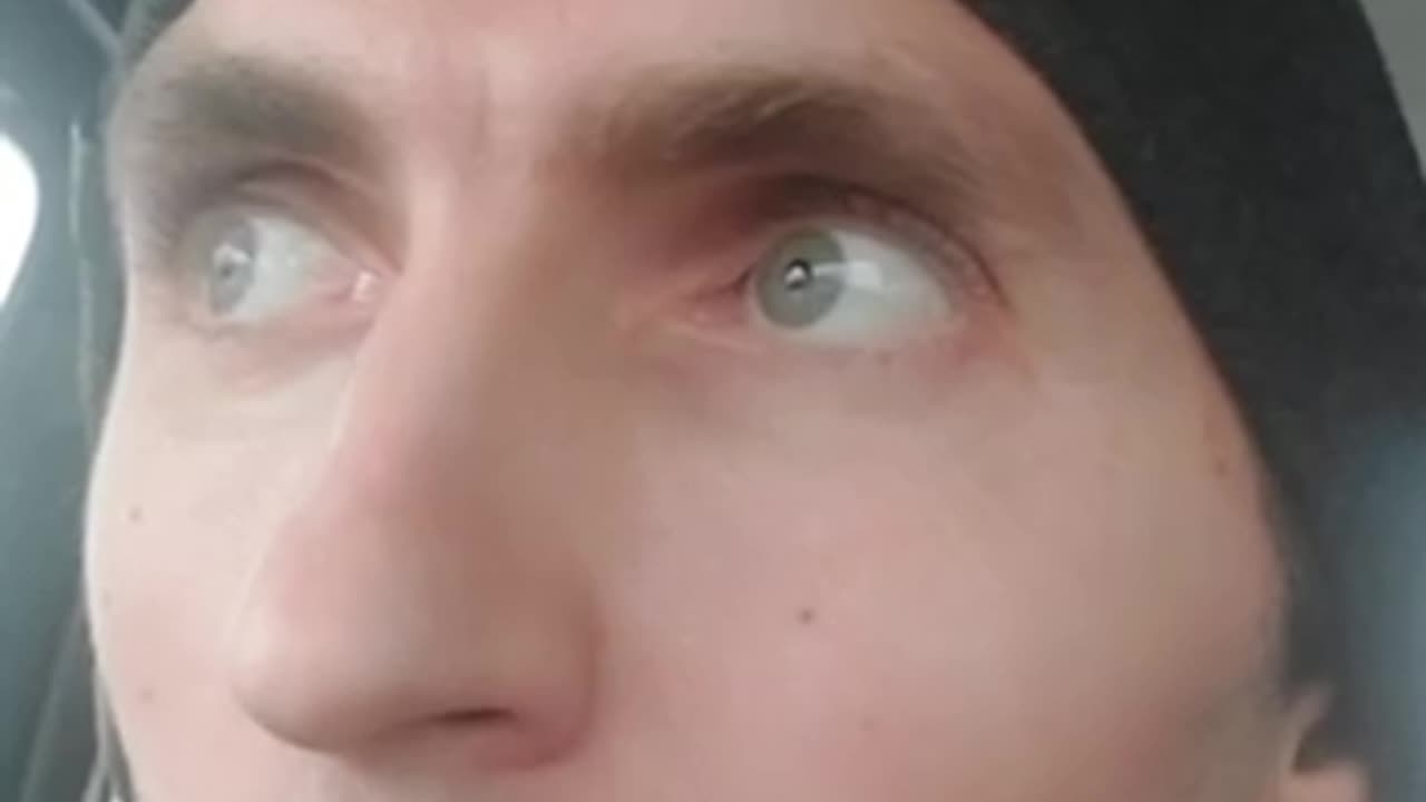 Man Trapped in Car for 10+ Hours to Avoid Ukrainian Draft Officers