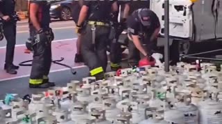 What the hell is going on in NYC?!?! Good luck handling this situation when