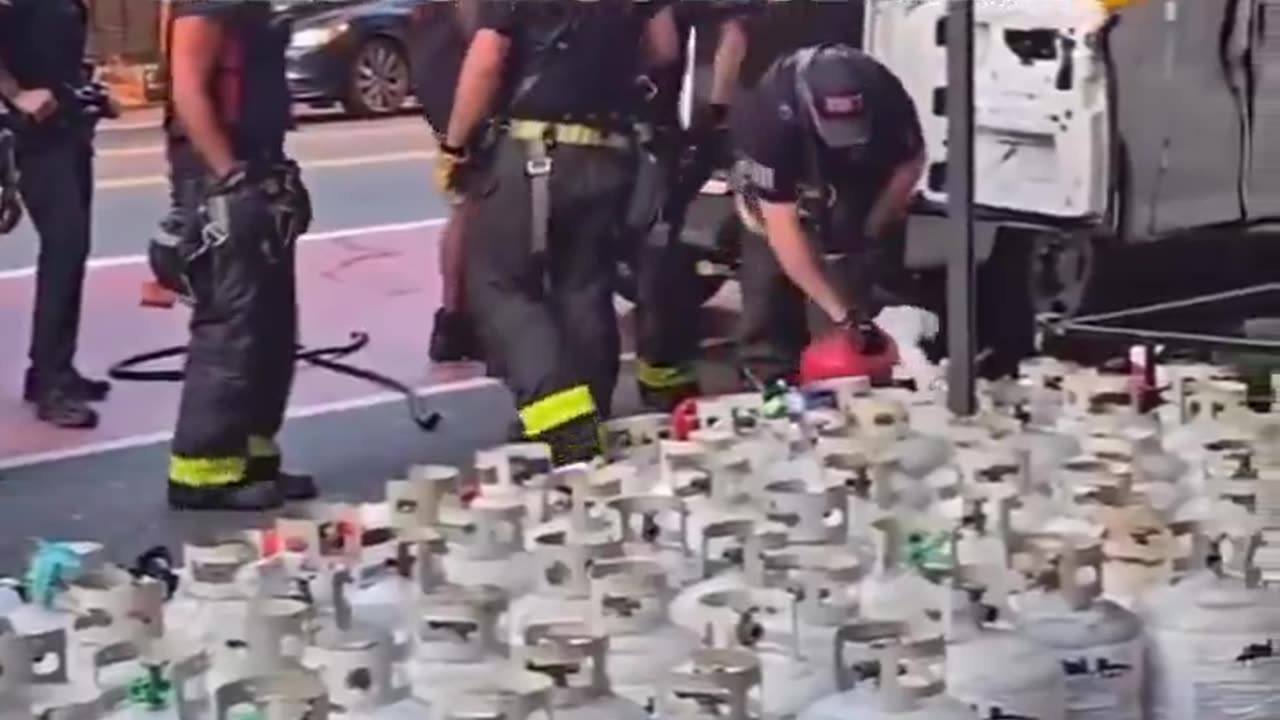 What the hell is going on in NYC?!?! Good luck handling this situation when