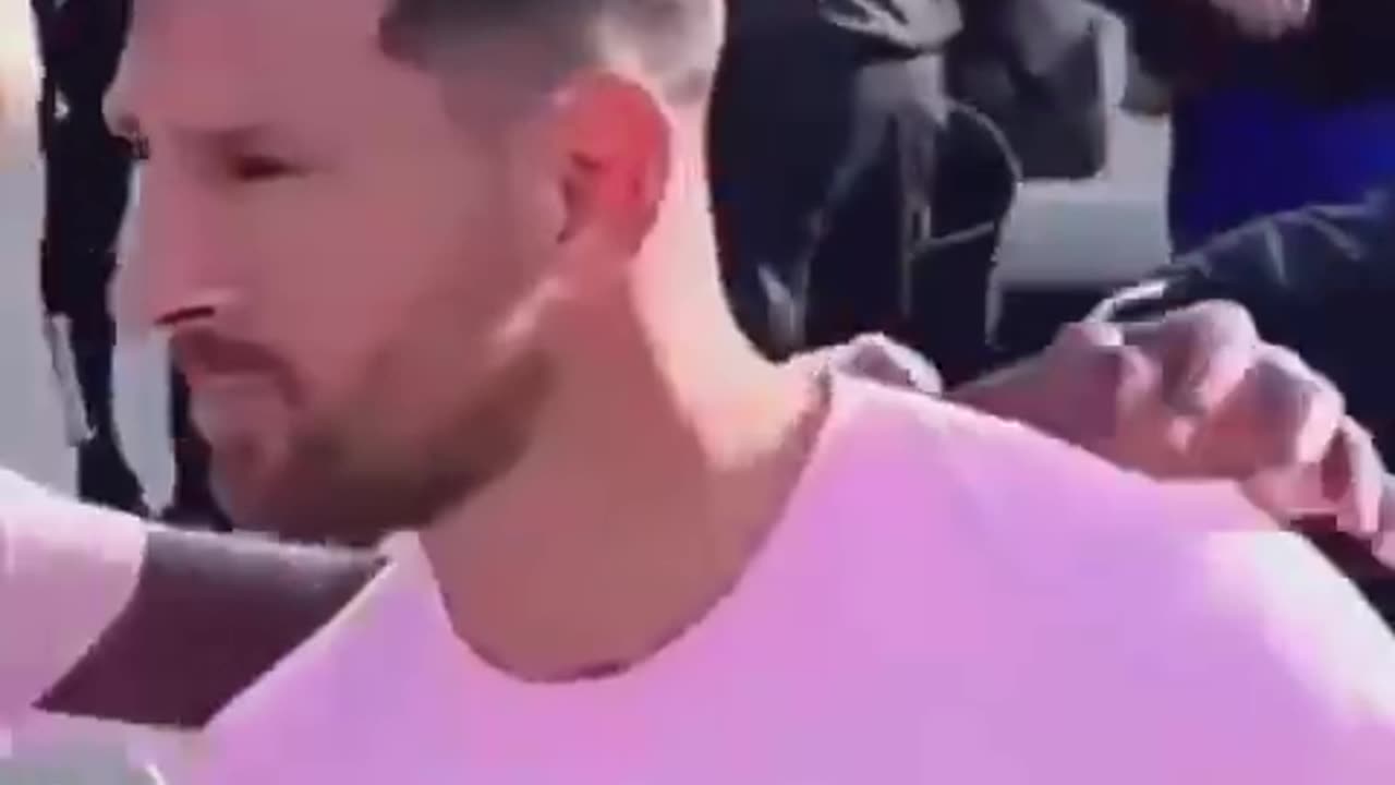 Pov: When someone asks me who works 100%? 😌