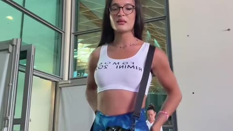 She love travel between countries