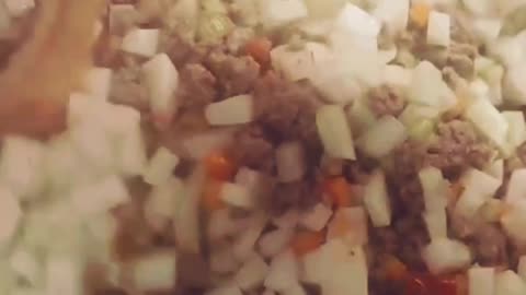 Cocinando Garne Molida Con Verdudas