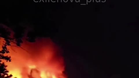 💥 At night, UAVs destroyed a Russian field depot of the ammunition.