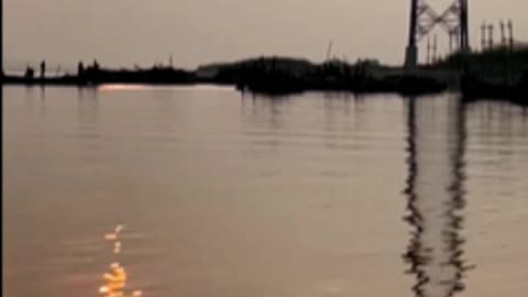 Sacred Ganges Boat Ride – The Sound of Simplicity | 恒河圣舟之旅——简朴之声