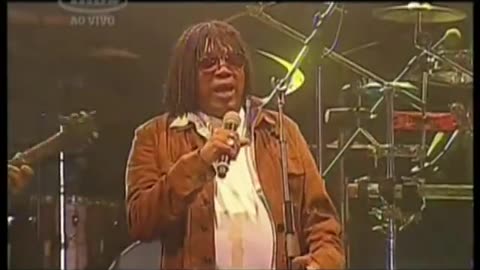 Milton Nascimento e Esperanza Spalding - Para Lennon e McCartney ao vivo Rock In Rio 2011