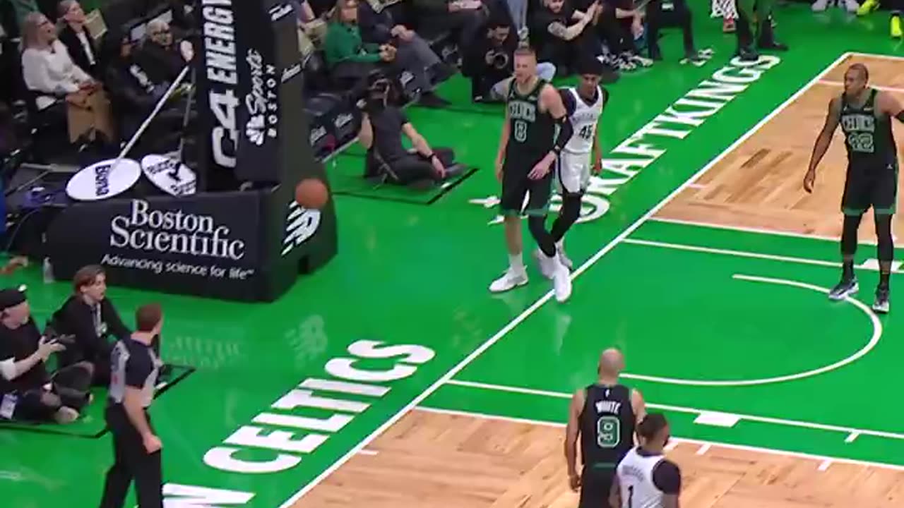 NBA - KP's 900th-career block is an EMPHATIC one 💪