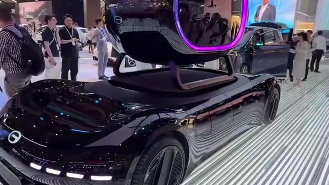 Wow James Bond wouldn't have it as Good .. Helicopter Car! Peasants outdid themselves today