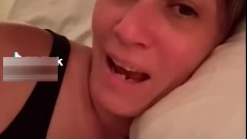 STRONG & INDEPENDENT MENTAL BREAKDOWNS - VOL. 1,654