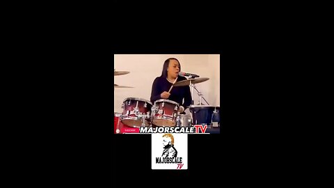Ministering while playing the drums, I love it 🫶🏾🥁🎶🎵🥁 #femaledrummer #majorscaletv