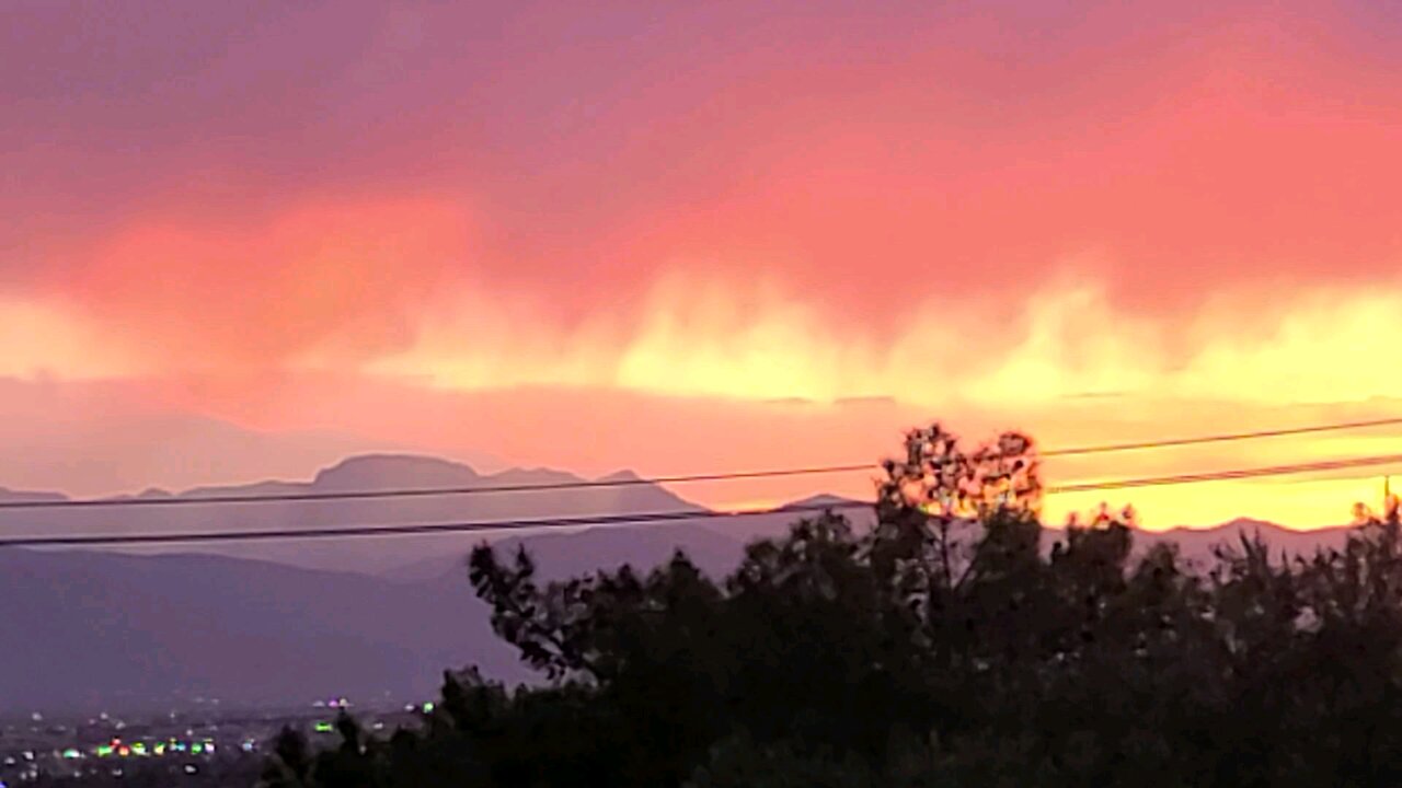 Did you SEE tonight's COLORFUL Las Vegas sunset? Check THIS out! 07.01.2025 #follow #lasvegas