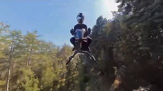 Así es la moto voladora que alcanza 200 km/h en el cielo