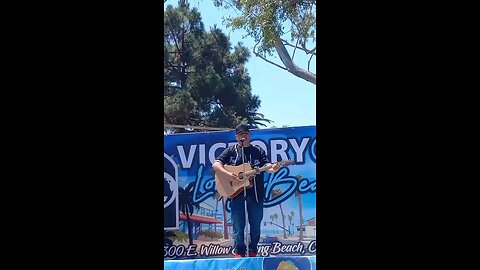 Victory Outreach Church Festival. Alcanza Victoria Iglesia Festival. 1.18.2025 Snapchat 1