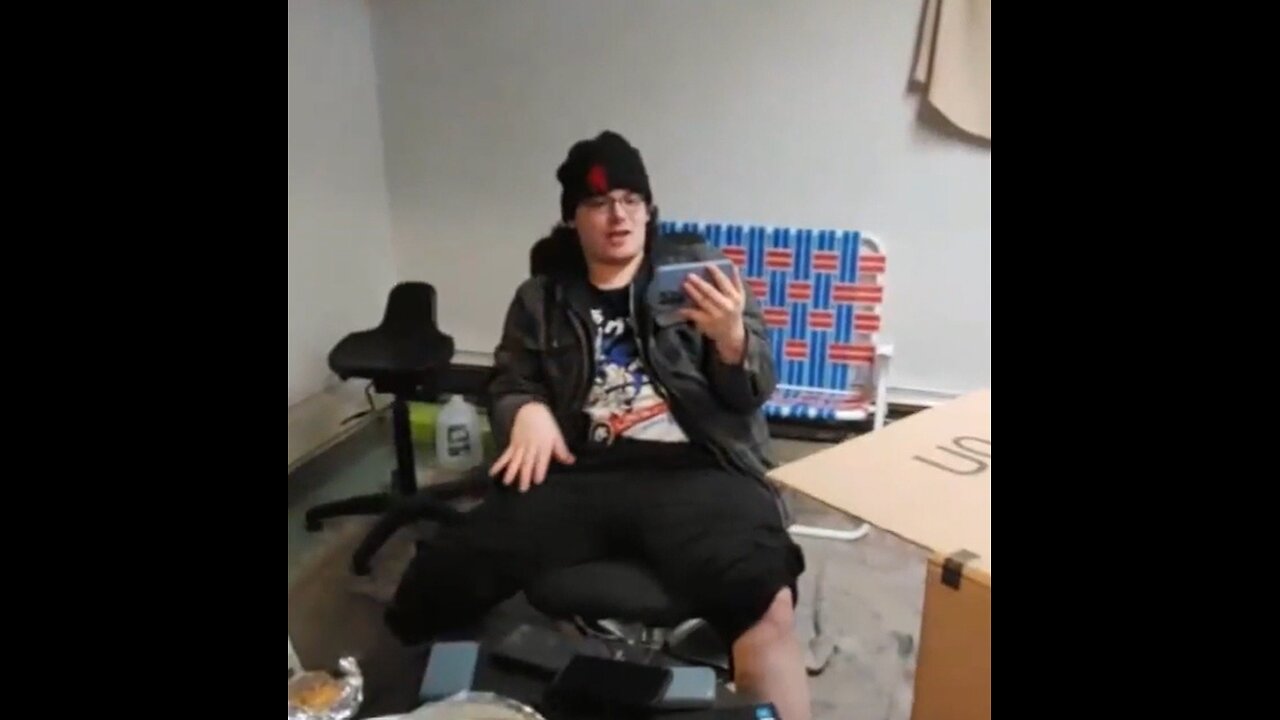 IP2 Stories - OG Geezer Argues With One Sonic For Talking Shit! Sonic Apologizes
