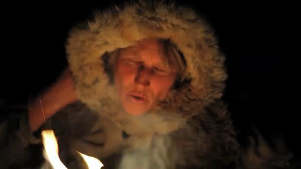LIVING WILD: Surviving with the means of the stone age (Survival Documentary)