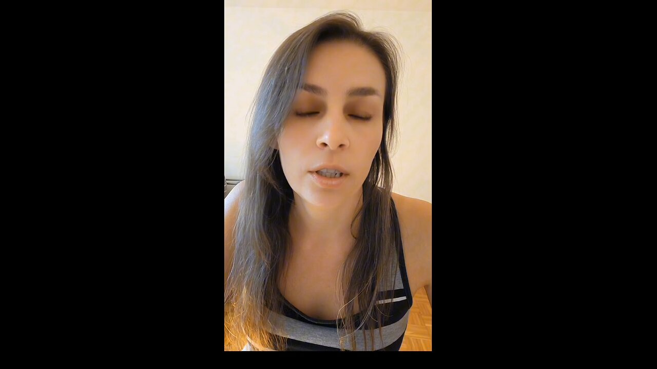 Якуб Яхл, на него открыто дело в Танзании, но он сбежал в Чехию. #якубяхл